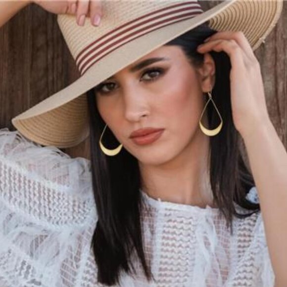 Lightweight Gold Teardrop Dangle Earrings | 925 Sterling Silver Hooks - Picture 1 of 6